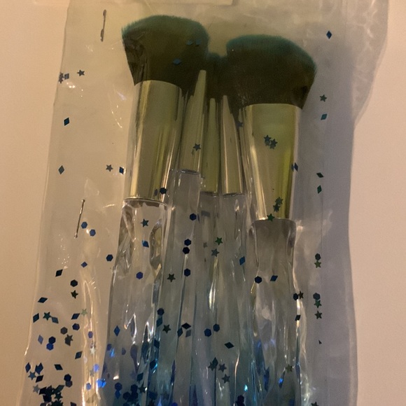 5 makeup brush set - Picture 2 of 5